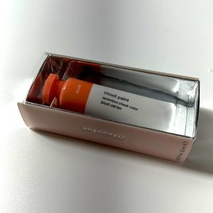 Glossier cloud paint